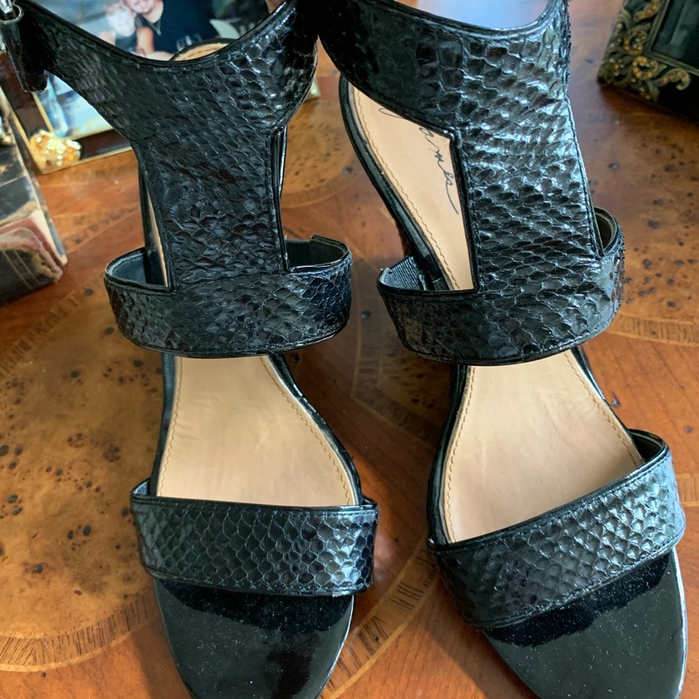 Badgley Mischka snakeskin wedges